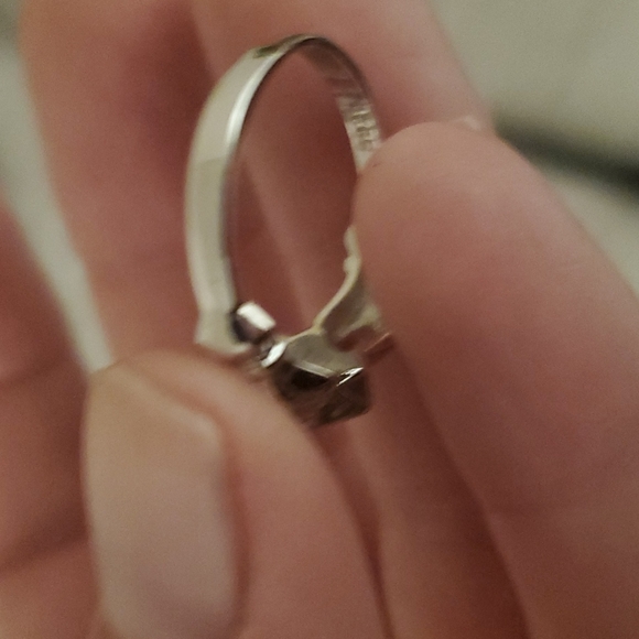 New Heart Shaped Diamonique 925 Silver Claddagh Ring. - Picture 4 of 6